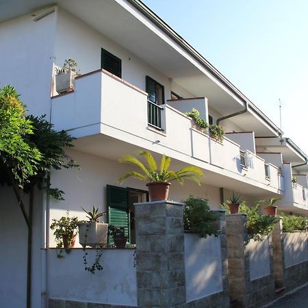 Villini Macri Apartment Parghelia Exterior foto